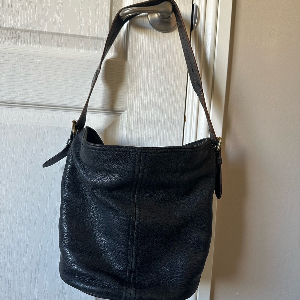 Elegant Black Leather Women's Bag